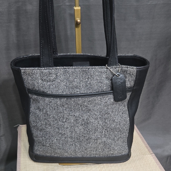 Coach Vintage 1999 Beecker Gray TweedHerringbone Tote